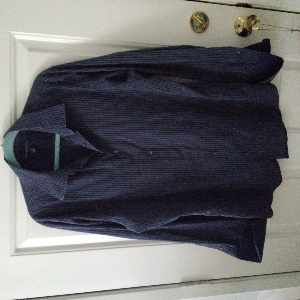 Banana Republic slim fit dark blue striped dress shirt, XL 17-17 1/2